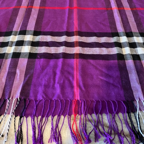 Pashmina - Picture 2 of 4